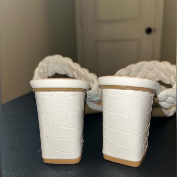 White Braided Heeled Sandals - Picture 4 of 5